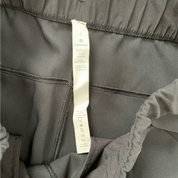 Lululemon On The Fly Pant Size 6 - Picture 5 of 10